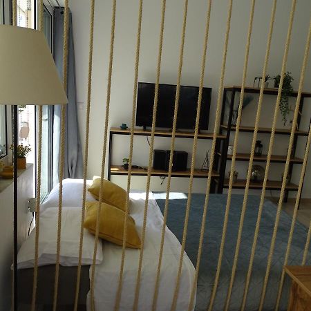 Zeus Bright & New Apartment - 25' Walk To The Acropolis Atene Esterno foto